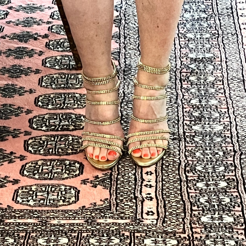 Leather heels. - Picture 2 of 5